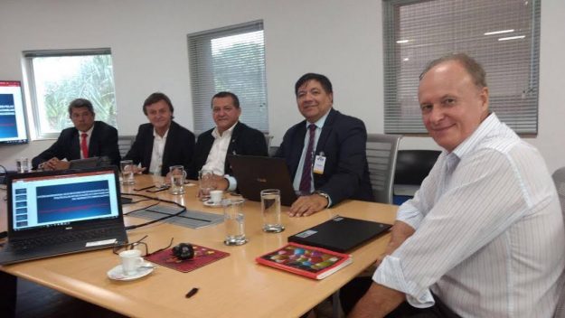 Cirilo Pimenta participa de reunião do BID em Brasília