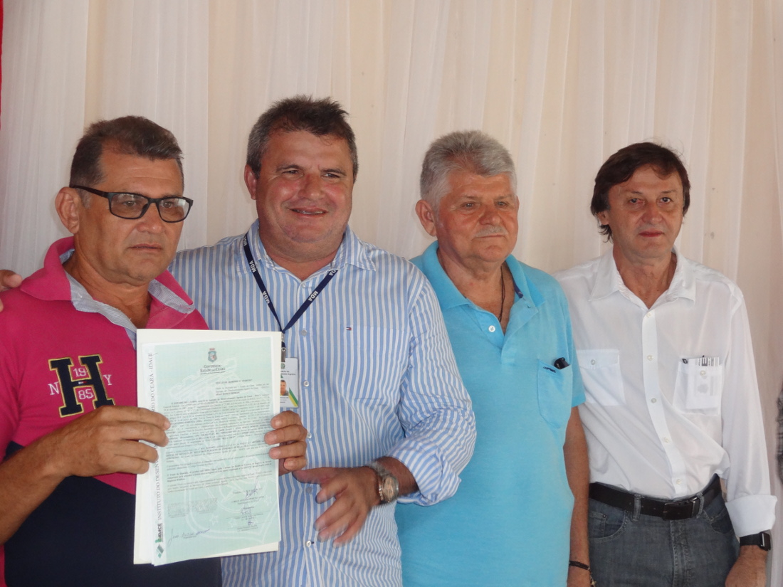 Entrega de Títulos em Bela Cruz