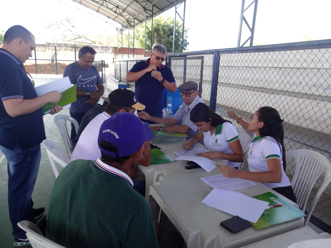 Idace entrega mais 283 títulos de propriedade rural em Apuiarés