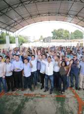 Agricultores familiares recebe títulos da terra em Barbalha