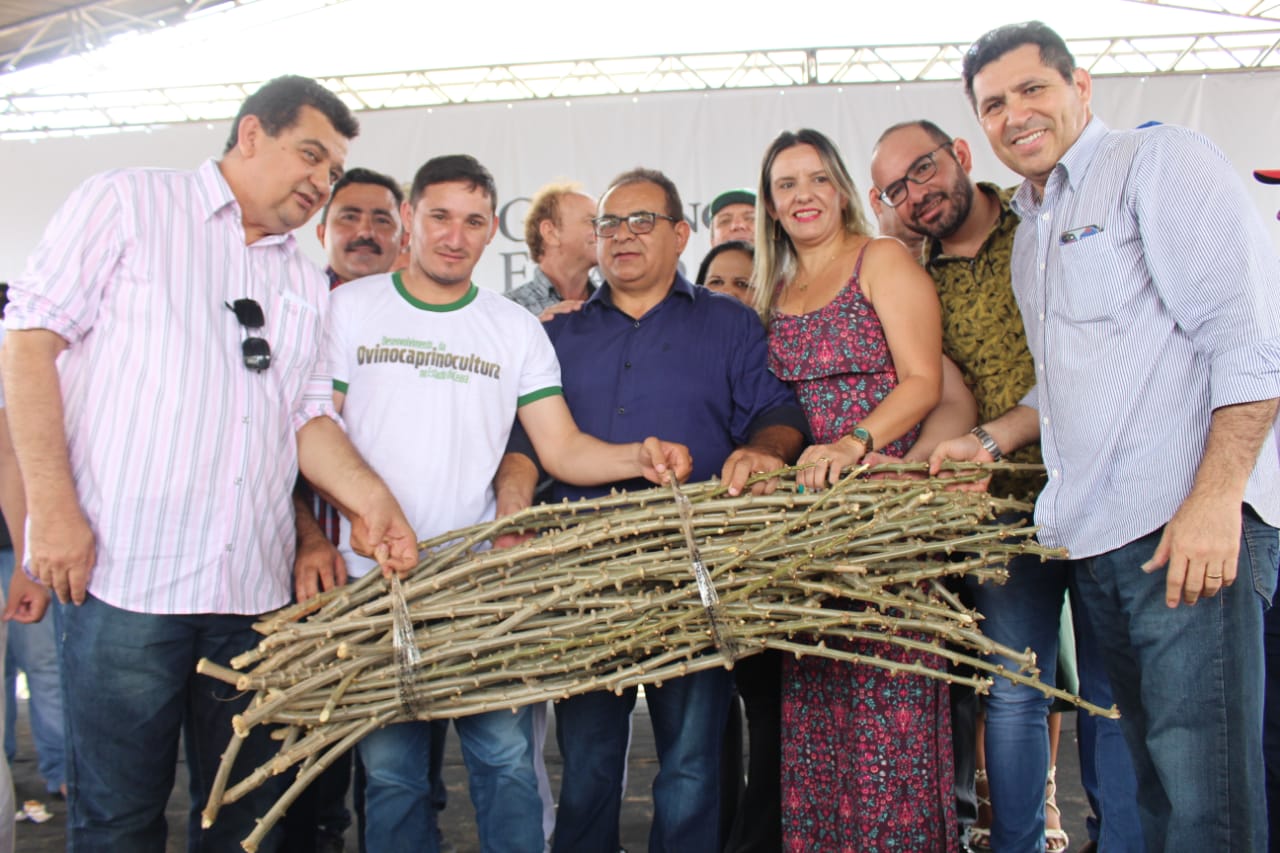 33ª edição do Projeto Hora de Plantar é lançada em Crateús