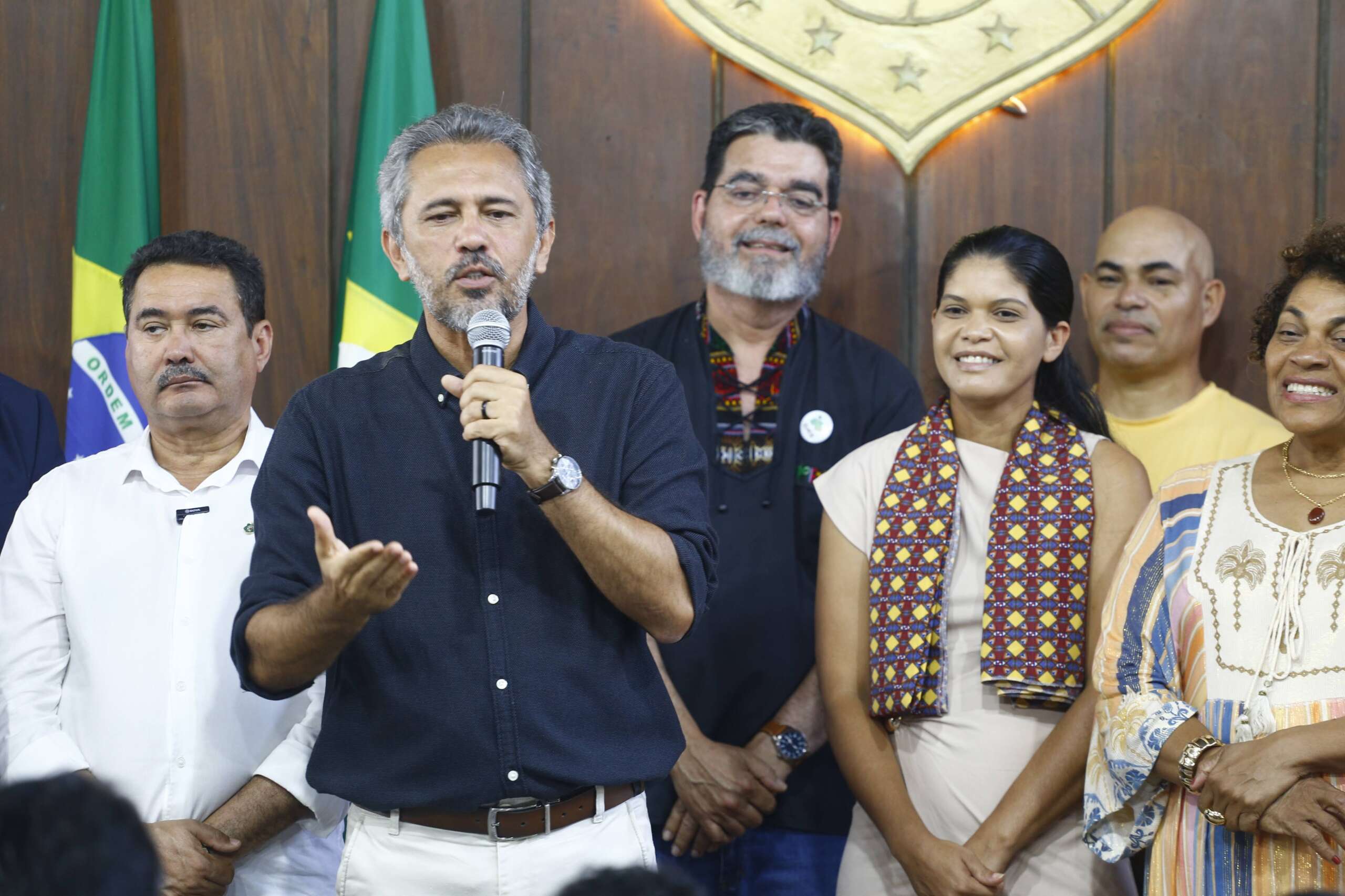 Governo do Ceará anuncia concurso público para o Idace, para 2026