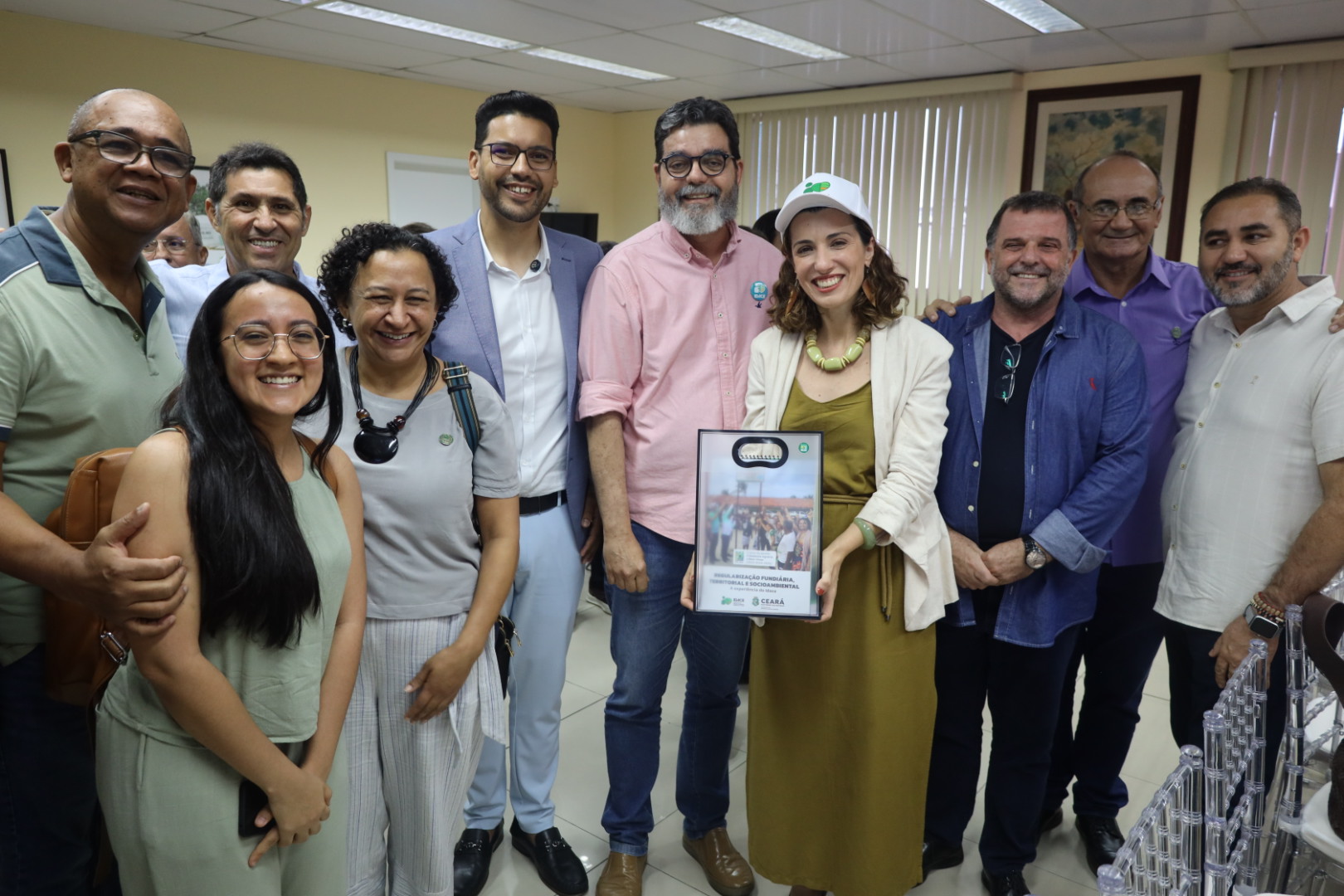 Idace participa de agenda com ministra do Desenvolvimento Agrário sobre regularização fundiária no Ceará
